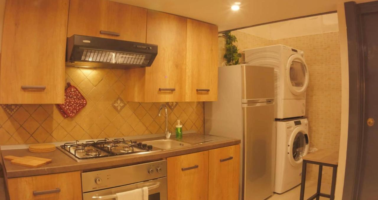 Casina A Pizzofalcone 93 Apartment Naples Exterior photo